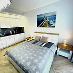 Superior Blue Przy Plazy- Free Pool, Saunas, Jacuzzi, Fitness, Salzgrotte Апартаменти Колобжег
