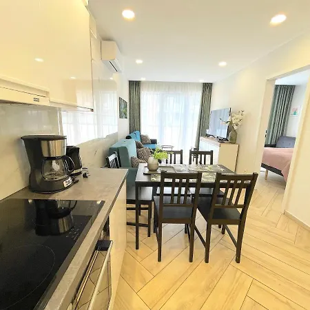 公寓 Superior Blue Przy Plazy- Free Pool, Saunas, Jacuzzi, Fitness, Salzgrotte 科沃布热格